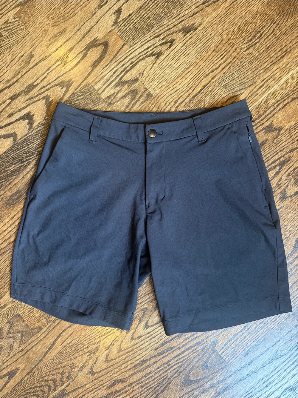 Lululemon athletica Men's Black ABC Classic-Fit Short 7” Warpstreme short- Sz 30